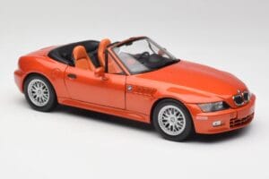 BMW Z3 E36 2.8 Phoenix Orange UT Models 1:18 20442 Diecast - image 6 of 8