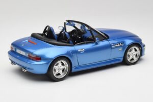 BMW Z3 E36 M Roadster Estoril Blue Bburago 1:18 3349-M1 Diecast - image 3 of 8