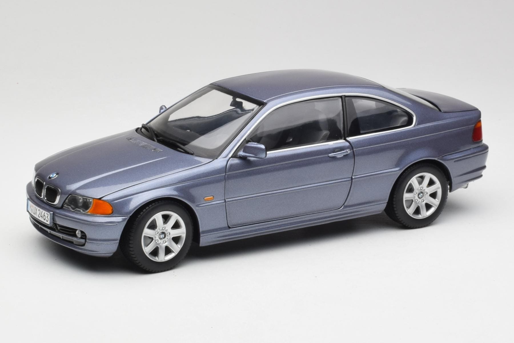 Kyosho BMW 318Ci E46 1:18 Blue Diecast Coupe