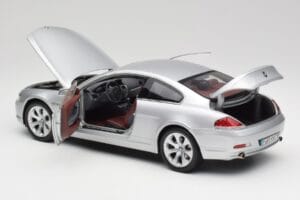 BMW 645Ci E63 Silver Kyosho 1:18 80430153285 Diecast - image 5 of 8