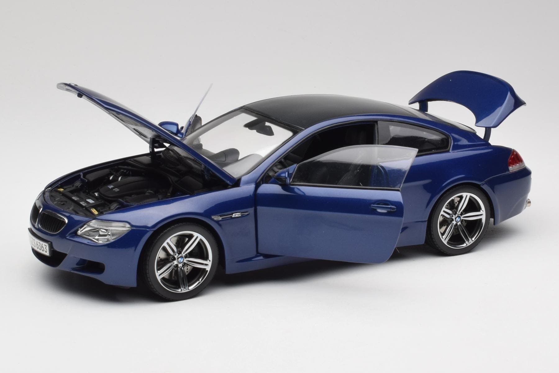 BMW M6 E63 Blue Kyosho 1:18