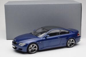 BMW M6 E63 Blue Kyosho 1:18 80430413351 Diecast - image 8 of 8