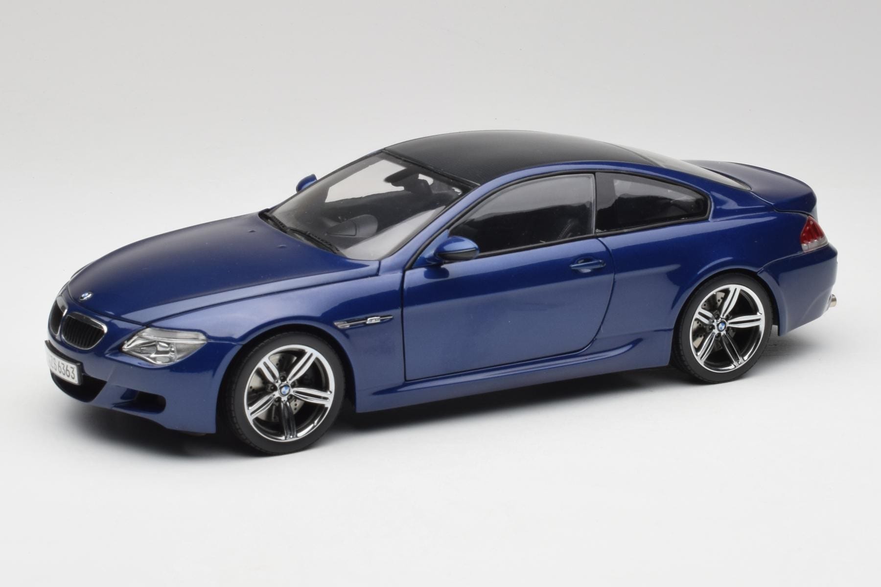 BMW M6 E63 Blue Kyosho 1:18
