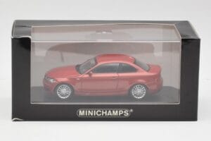 BMW 1M E82 Orange Minichamps 1:43 413020023 Diecast - image 5 of 5