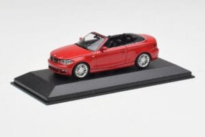 BMW 1 Series E88 Cabriolet Crimson Red Minichamps 1:43 431026230 Diecast - image 2 of 5