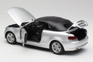 BMW 135i E88 Cabriolet Titan Silver Kyosho 1:18 80430427021 Diecast - image 5 of 8
