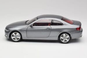 BMW 330i E92 Coupe Grey Metallic Kyosho 1:18 80430407220 Diecast - image 4 of 8