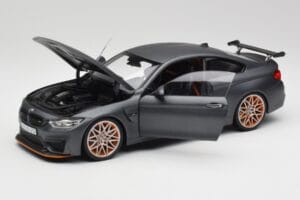 BMW M4 F82 GTS Frozen Grey Minichamps 1:18 80432411555 Diecast - image 2 of 8