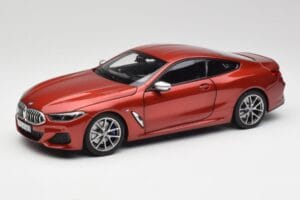 BMW M850i G15 Orange Metallic Norev 1:18 183285 Diecast