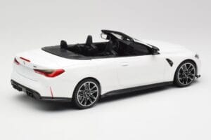 BMW M4 G82 Cabriolet Alpine White Minichamps 1:18 155021031 Diecast - image 2 of 6