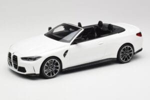 BMW M4 G82 Cabriolet Alpine White Minichamps 1:18 155021031 Diecast