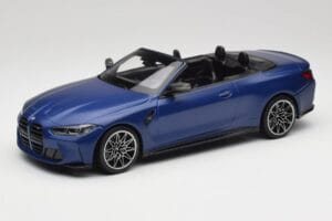 BMW M4 G82 Cabriolet Frozen Portimao Blue Minichamps 1:18 155021030 Diecast
