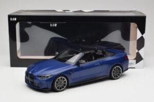 BMW M4 G82 Cabriolet Frozen Portimao Blue Minichamps 1:18 155021030 Diecast - image 6 of 6