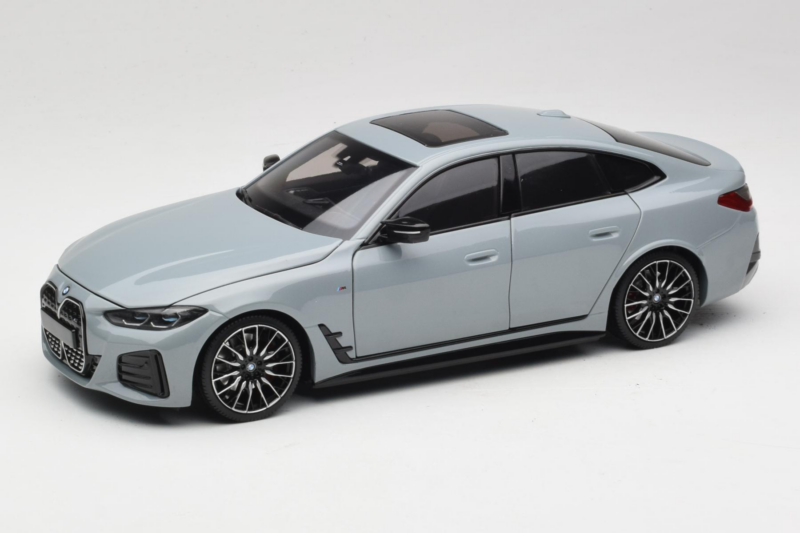 BMW i4 G26 Grey Metallic Minichamps 1:18 110023010 Diecast