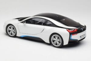 BMW i8 Crystal White Paragon 1:18 80432336841 Diecast - image 7 of 8