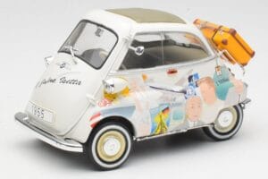 BMW Isetta 250 Revell 1:18 8828 Diecast