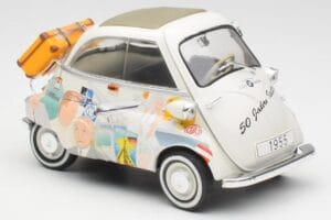BMW Isetta 250 Revell 1:18 8828 Diecast - image 6 of 8