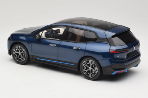 BMW iX Blue Metallic Minichamps 1:18 110023100 Diecast - image 7 of 8