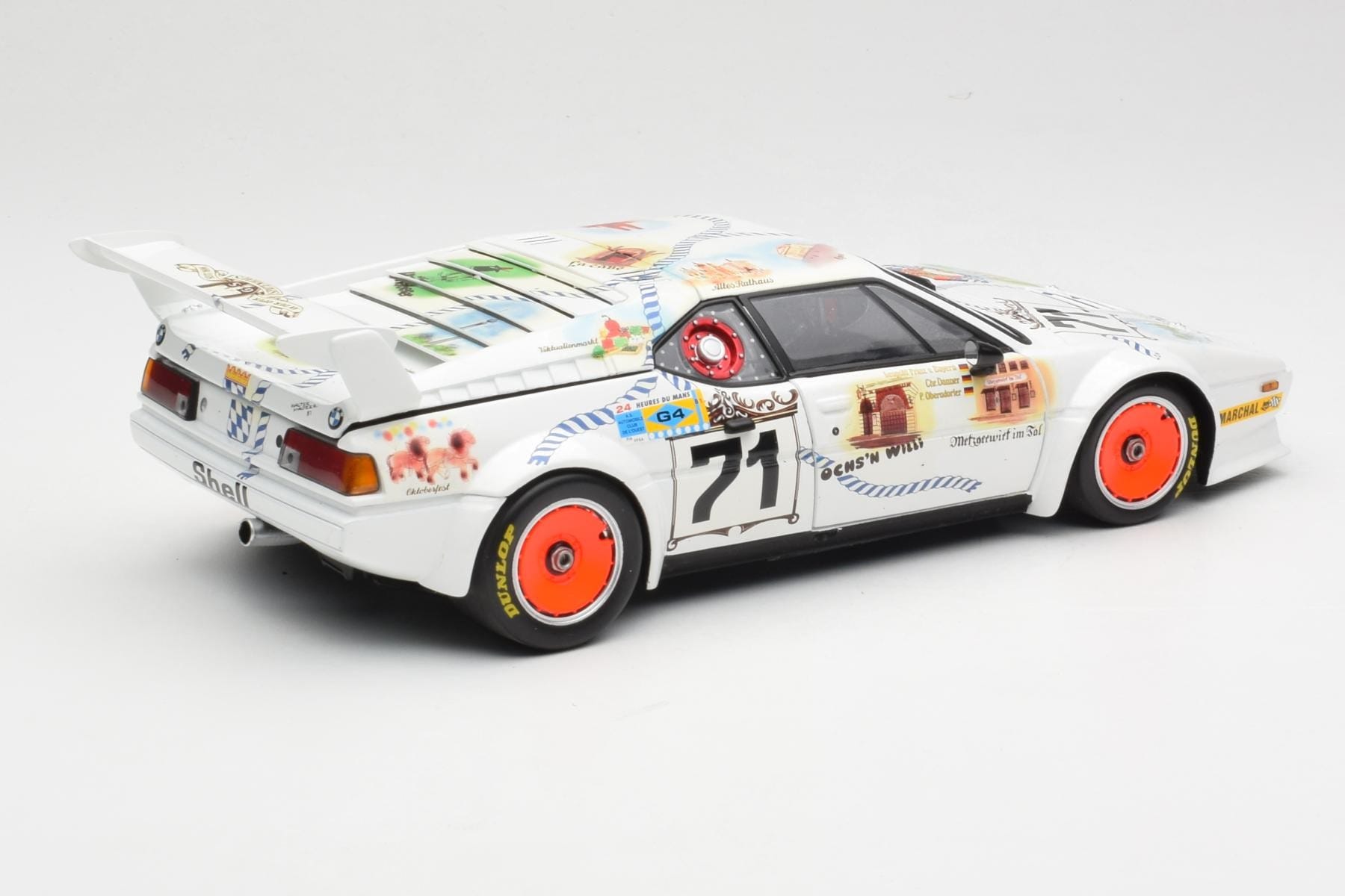 Minichamps BMW M1 #83 Le Mans 1981 1:18 Diecast