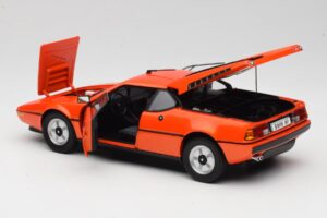 BMW M1 Orange Minichamps 1:18 80432411549 Diecast - image 5 of 8