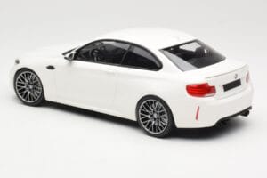 BMW M2 Competition F87 White Minichamps 1:18 155028000 Diecast - image 5 of 6