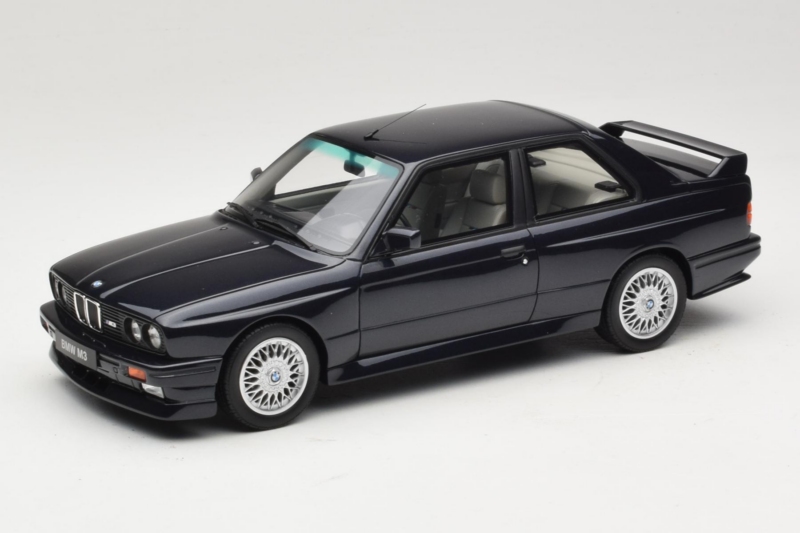 BMW M3 E30 Europameister Macau Blue Otto 1:18 OT1216 Diecast