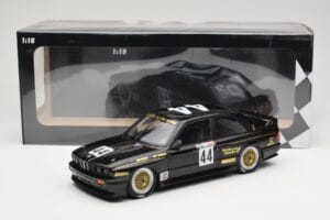BMW M3 E30 JPS Team BMW #44 J. Richards / T. Longhurst Class Winners Bathurst 1000 1987 Minichamps 1:18 155872044 Diecast - image 6 of 6