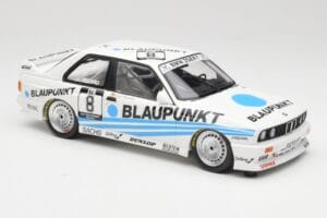 BMW M3 E30 Team Schnitzer #8 O. Manthey DTM 1988 Minichamps 1:18 155882008 Diecast - image 4 of 6