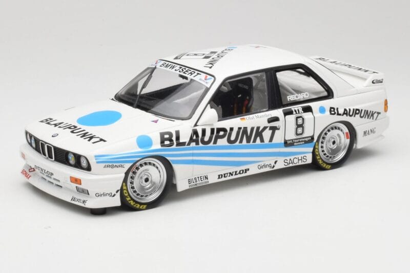 BMW M3 E30 Team Schnitzer #8 O. Manthey DTM 1988 Minichamps 1:18 155882008 Diecast