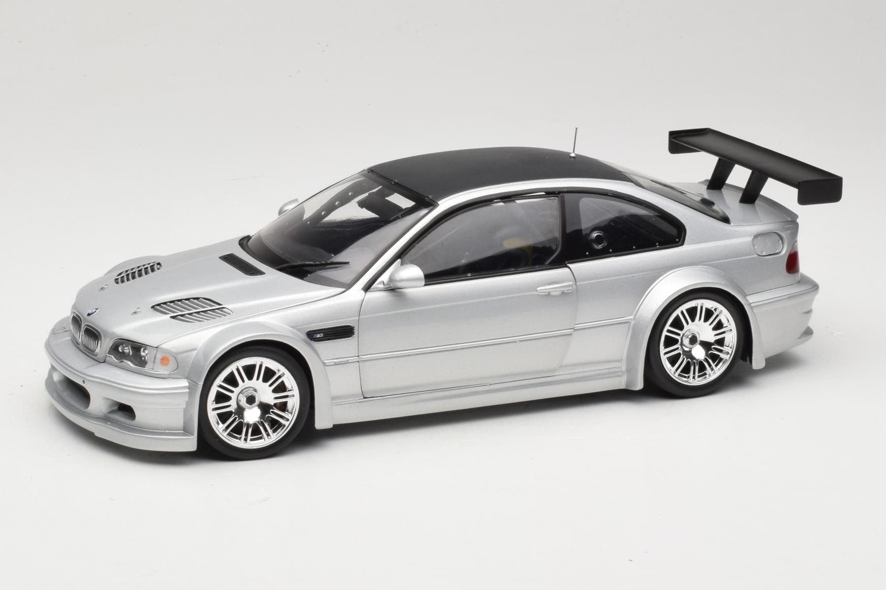 Minichamps BMW M3 E46 GTR Street 1:18 Silver