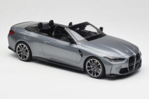 BMW M4 G82 Cabriolet Grey Metallic Minichamps 1:18 155021034 Diecast - image 4 of 6