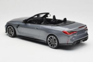 BMW M4 G82 Cabriolet Grey Metallic Minichamps 1:18 155021034 Diecast - image 5 of 6