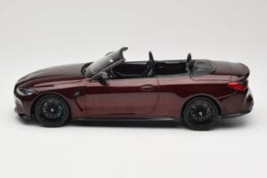 BMW M4 G83 Cabrio Red Metallic Minichamps 1:18 155021032 Diecast - image 3 of 6