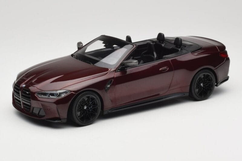 BMW M4 G83 Cabrio Red Metallic Minichamps 1:18 155021032 Diecast