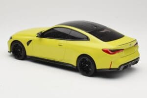 BMW M4 G82 Yellow Minichamps 1:18 155020120 Diecast - image 5 of 6