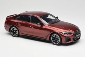 BMW M440i G26 Gran Coupe Aventurine Red Otto 1:18 OT1075 Resin - image 4 of 6