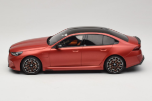 BMW M5 G90 Beach Orange GT Spirit 1:18 GT966 Resin - image 3 of 6