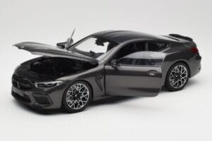 BMW M8 F92 Grey Metallic Minichamps 1:18 110029022 Diecast - image 2 of 8