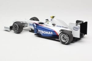 BMW Sauber F1.09 #6 N. Heidfeld Launch Version 2009 Minichamps 1:18 80432154856 Diecast - image 5 of 7