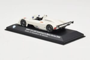 BMW V12 LMR LMP1 #43 B. Auberlen / M. Gounon 24 Hours of Le Mans 2000 Minichamps 1:43 80420018216 Diecast - image 3 of 4