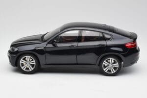 BMW X6 M F86 Black Kyosho 1:18 80432157613 Diecast - image 4 of 8
