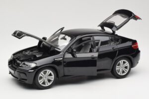 BMW X6 M E71 Black Bburago 1:18 18-12081 Diecast - image 2 of 8