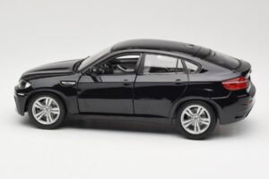 BMW X6 M E71 Black Bburago 1:18 18-12081 Diecast - image 4 of 8