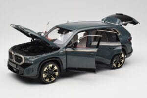BMW XM G09 Isle of Man Green Minichamps 1:18 110023300 Diecast - image 2 of 8