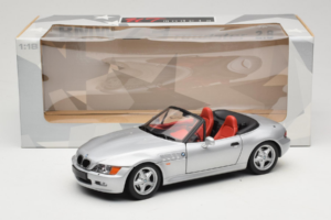 BMW Z3 Cabriolet Silver UT Models 1:18 20402 Diecast - image 8 of 8