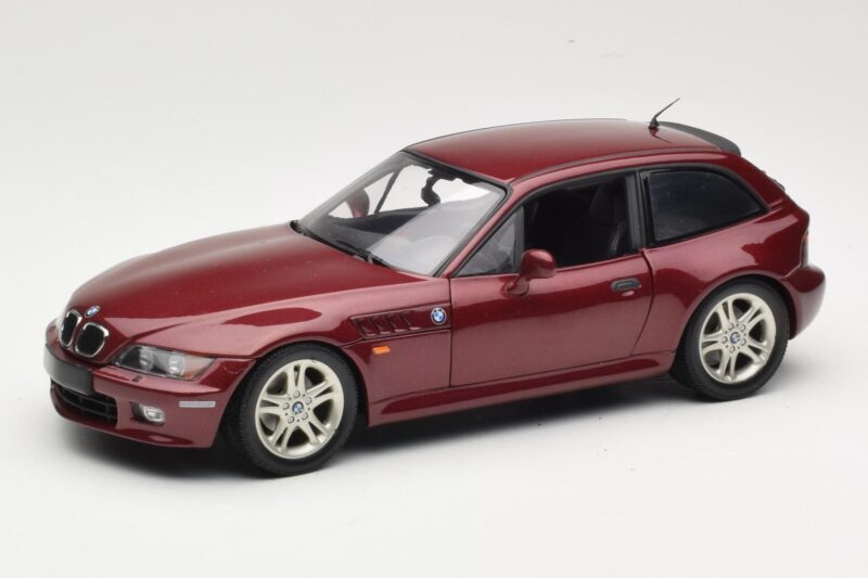 BMW Z3 Coupe 2.8 Red Metallic UT Models 1:18 BMW Z3 Coupe 2.8 Red Metallic UT Models 1:18 20423 Diecast