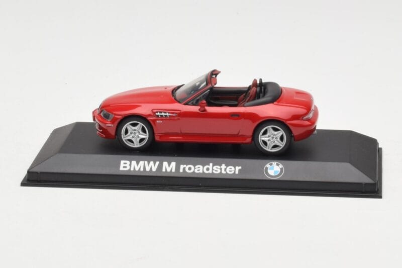 BMW Z3 Roadster 2.8 Red Minichamps 1:43 BMW004 Diecast