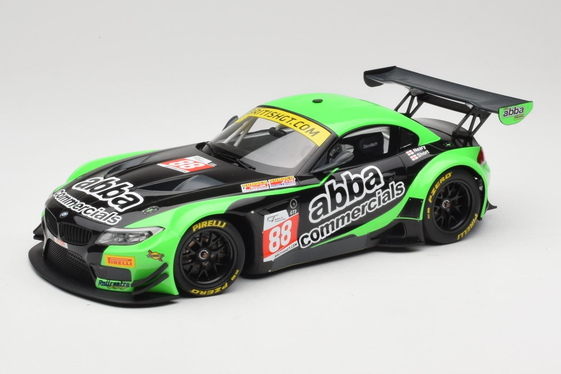 Minichamps BMW Z4 E89 GT3 1:18 British GT 2016