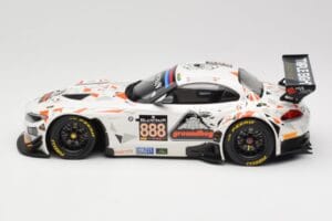 BMW Z4 E89 GT3 #888 Triple Eight Racing L. Mowle / J. Ratcliffe 24 Hours of Spa 2015 Minichamps 1:18 151152388 Diecast - image 3 of 6