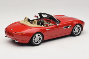 BMW Z8 Red Minichamps 1:18 155024230 Diecast - image 2 of 6